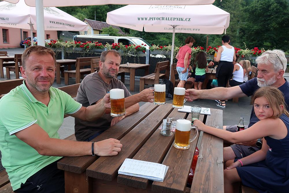 Pivo Chalupn�k - Kru�nohorsk� pivn� stezka