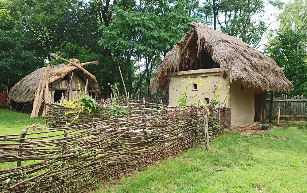 Archeoskanzen B�ezno u Loun - Doln� Pooh��