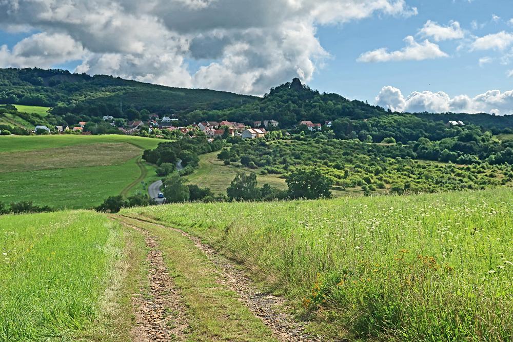 Cesta z Kalv�rie na Kam�k - �esk� st�edoho��.