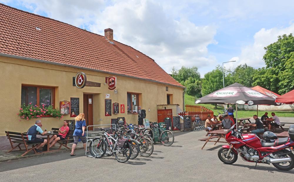 Restaurace v P�tku.