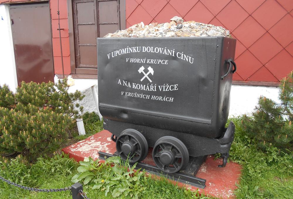 Pomnk dolovn cnu na Kom hrce v Krunch horch.