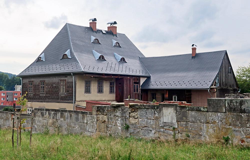 Skl��sk� slavnosti v Ch�ibsk� - fara - m�sto kon�n�