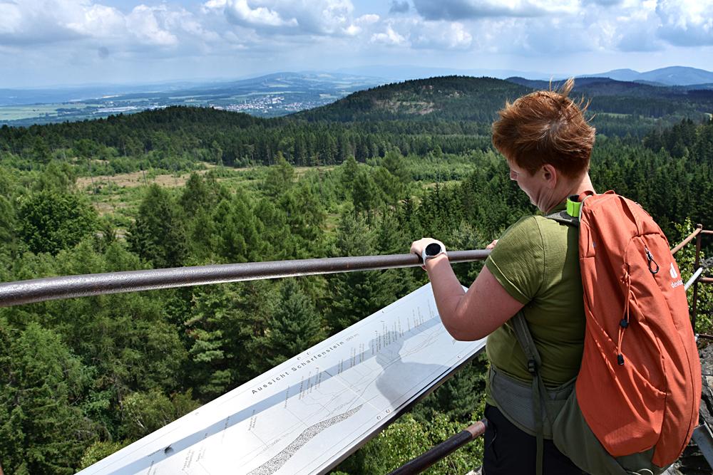Vyhl�dka Scharfenstein - �itavsk� hory (Zittauer Gebirge)
