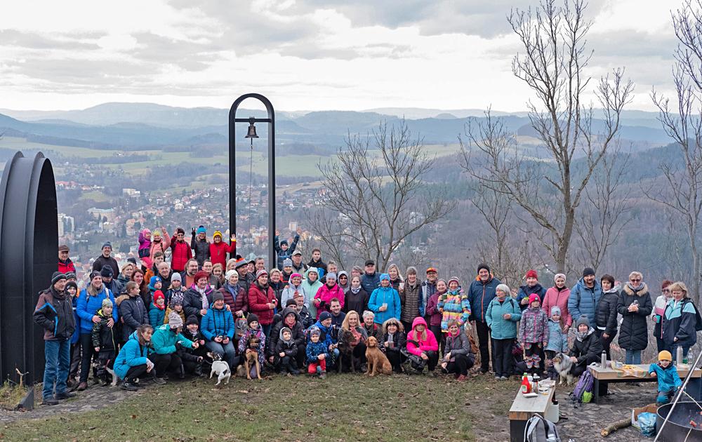 Novoro�n� v�stup na Z�meck� vrch u �esk� Kamenice.