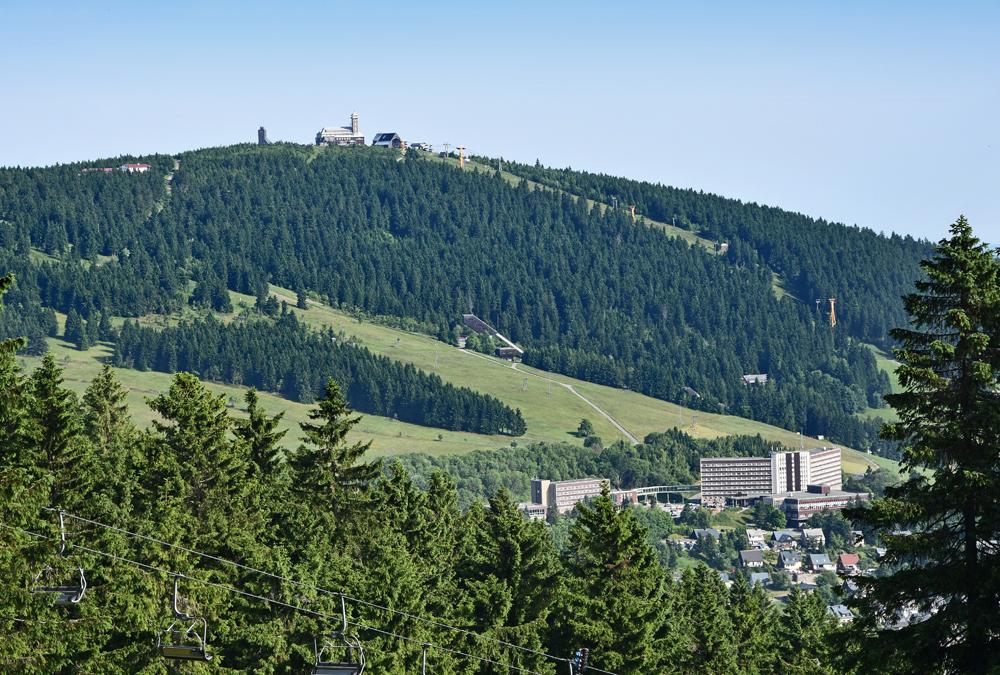 Fichtelberg - nejvy��� hora n�meck� ��sti Kru�n�ch hor.