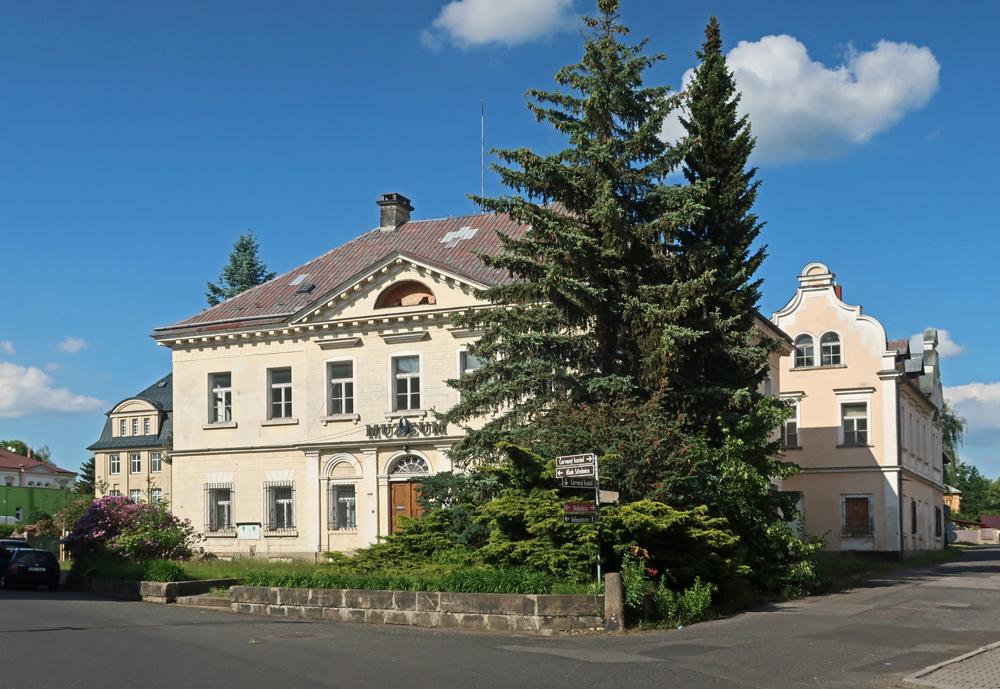 Muzeum Varnsdorf je pro ve�ejnost uzav�eno.