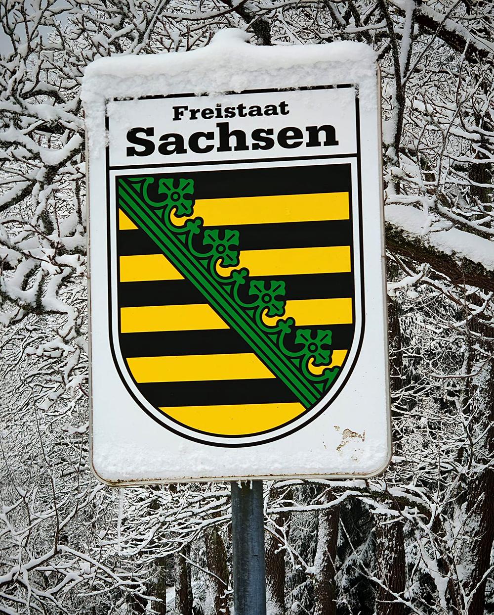 Hranice svobodn�ho st�tu Sasko v Kru�n�ch hor�ch.