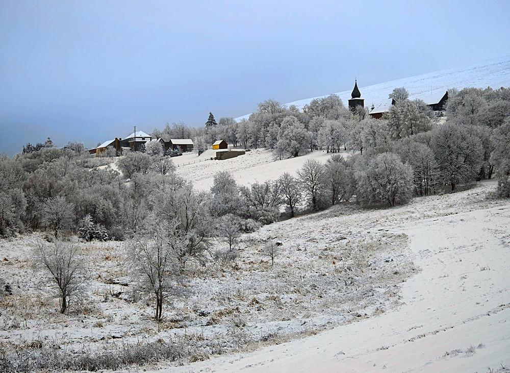 Doln� Moldava p�i pohledu z n�meck� turistick� trasy.
