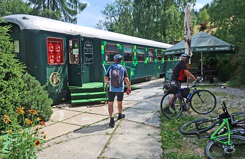 Kru�nohorsk� expres - turistick� restaurace.