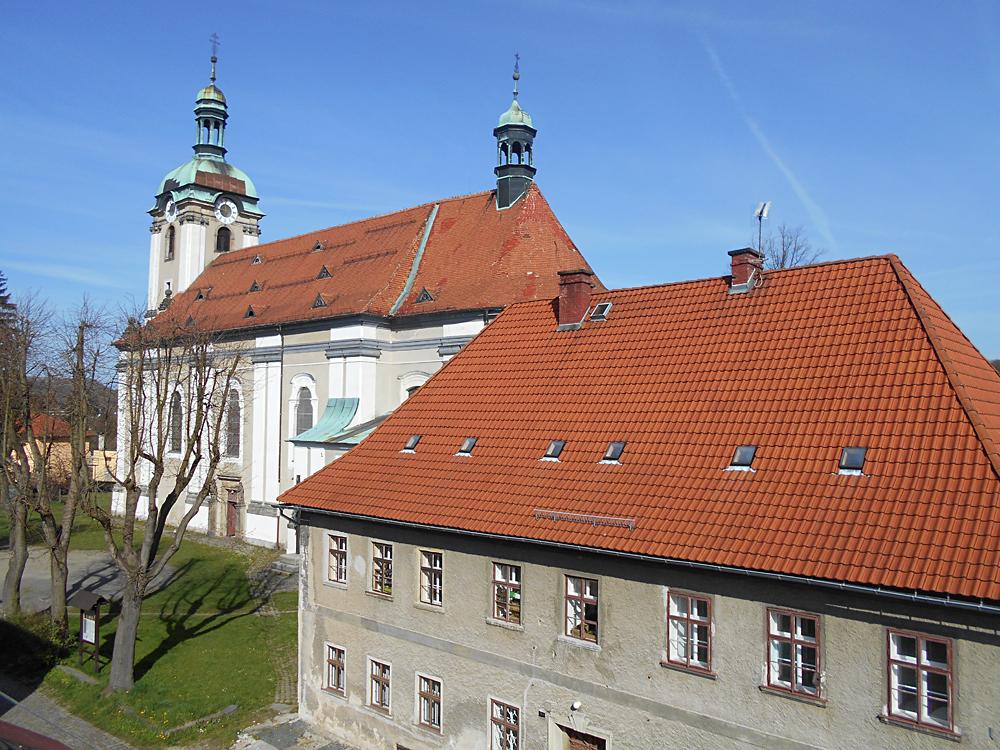 Kostel sv. V�clava ve �luknov� (�esk� nizozem�)