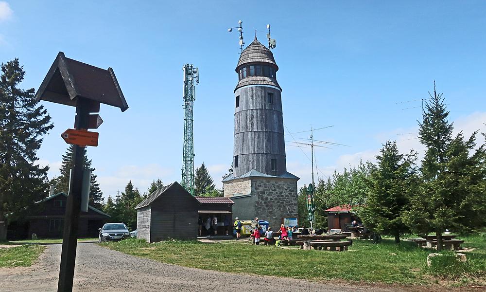 Rozhledna na Blatensk�m vrchu.