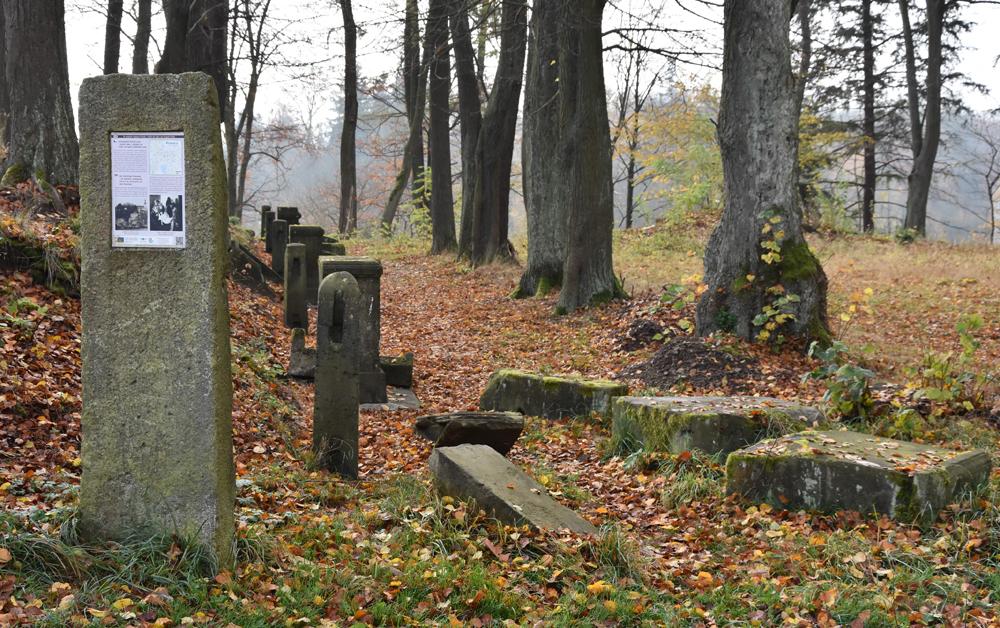 Poutn� trasu Via Nisa Crucis organiza�n� zaji��uje spolek �asu dost, z. s.