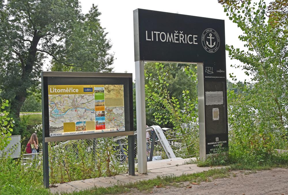 Turistick� lodn� linka T93 Litom��ice - Terez�n